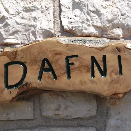 בית כפרי Stone