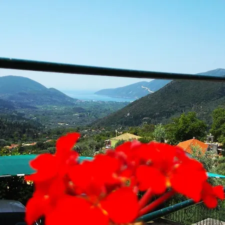 בית כפרי Stone