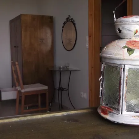 בית כפרי Stone Sívros