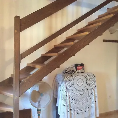 בית כפרי Stone Sívros