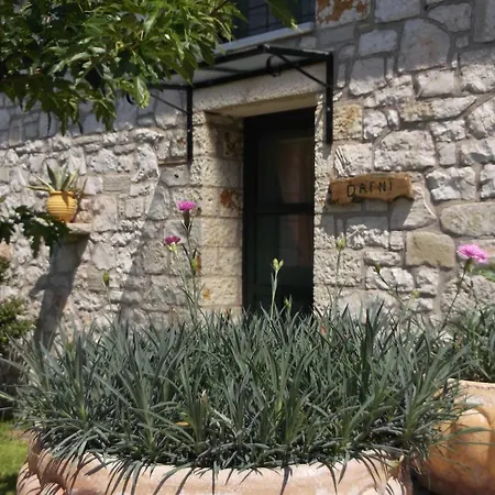 Stone Σύβρος