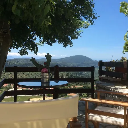 Casă la țară Stone Sívros